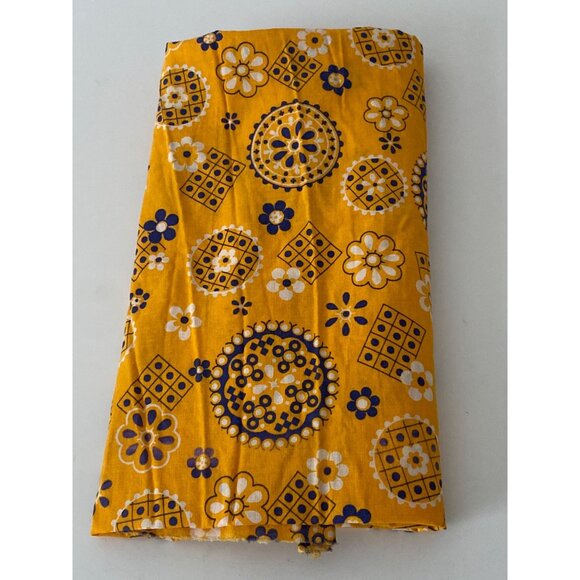 VTG Fabric Bandana Print Style Orange BrownQuilting Sewing Cloth Arts Crafts Rem - Picture 9 of 11